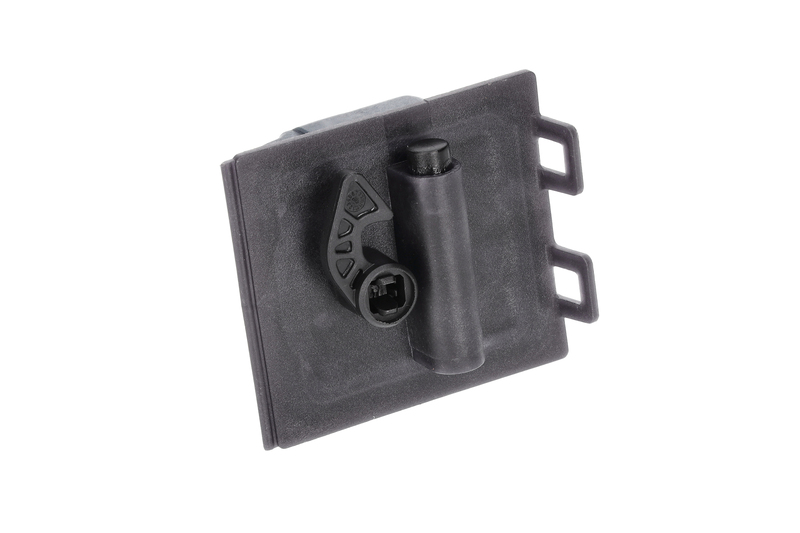 Actuator, fuel filler flap